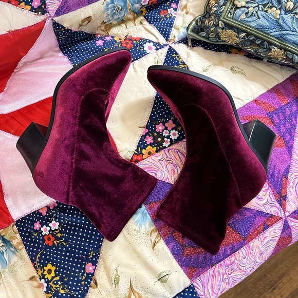 Ankle boots Velvet burgundy / US 9 / EU 39 / red booties - Picture 2 of 8